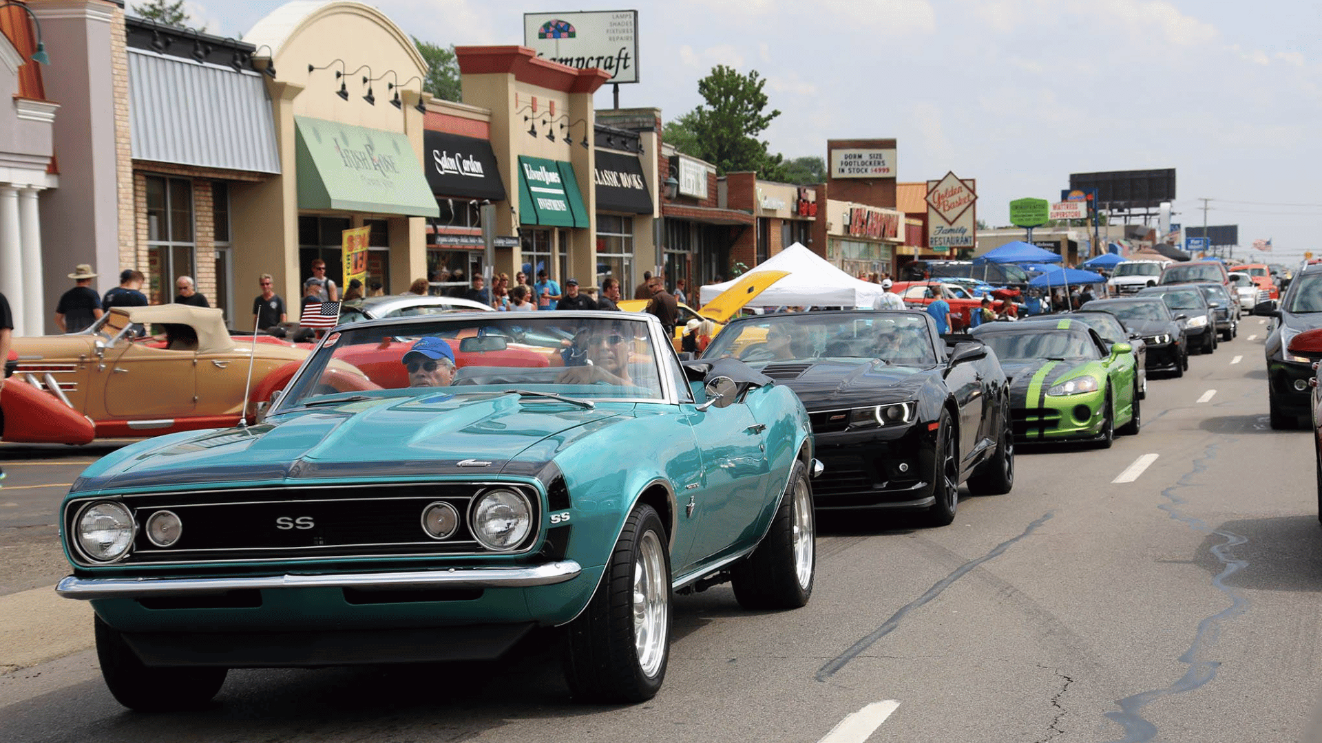 Woodward Dream Cruise, Michigan Renaissance Festival and more events